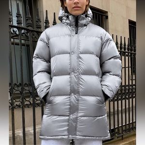 Aritzia Super Puff mid length